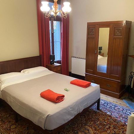 Yass Central Bed & Breakfast Екстер'єр фото