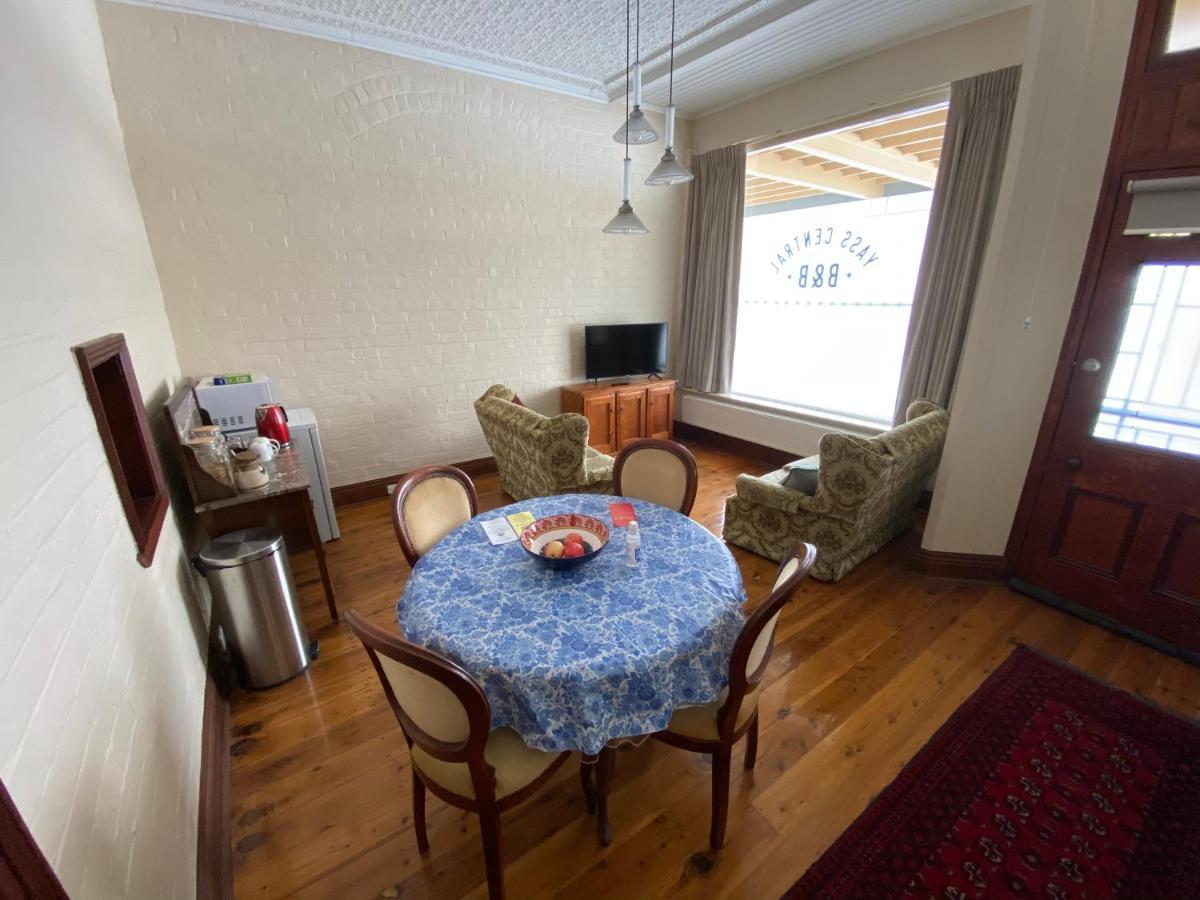 Yass Central Bed & Breakfast Екстер'єр фото